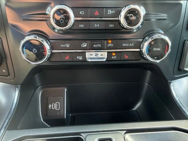 New 2026 Oxford White Ford XLT image 41