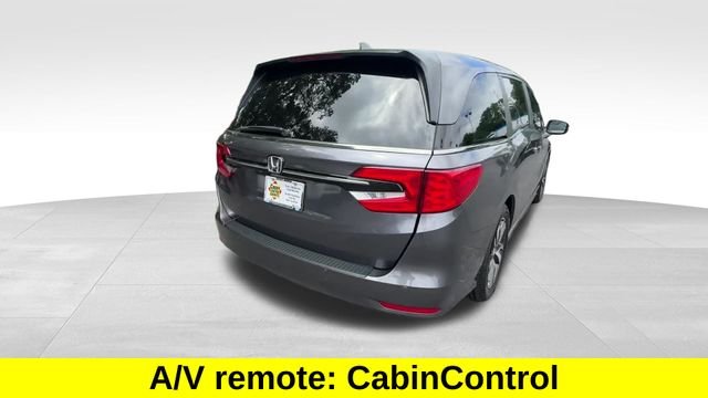 Used 2024 Modern Steel Metallic Honda Touring image 6