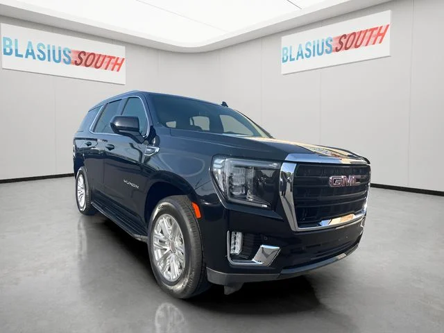 2024 GMC Yukon 4WD SLE's photo