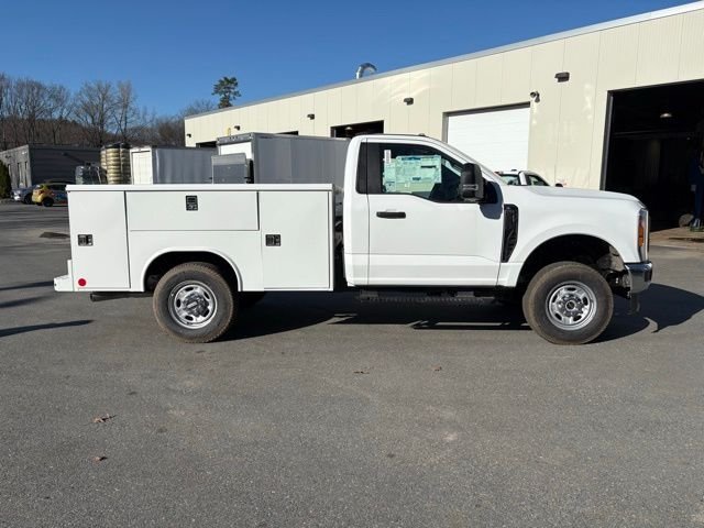 New 2026 Oxford White Ford XL image 8