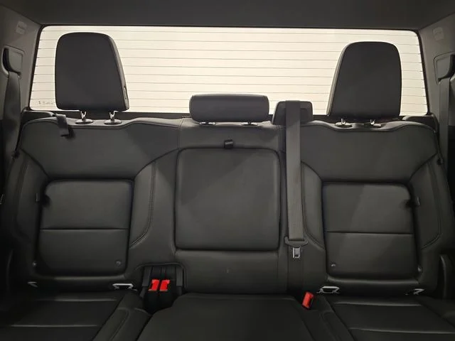 Used 2025 Summit White GMC SLT image 21