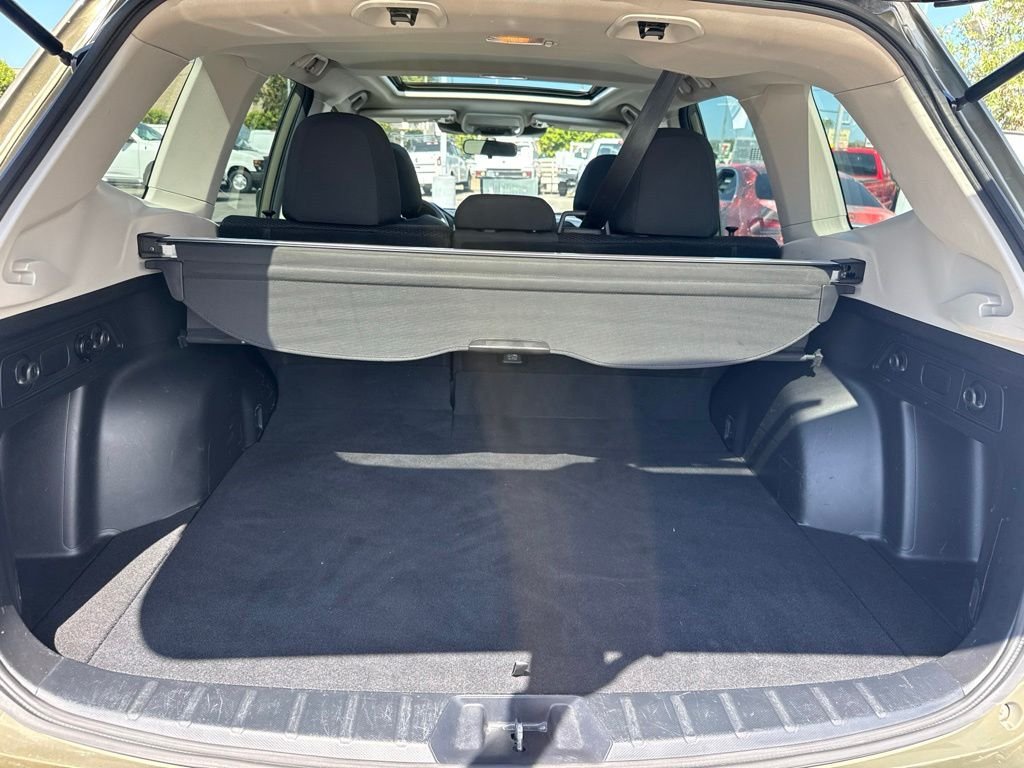 Used 2024 Brown Subaru Premium image 21