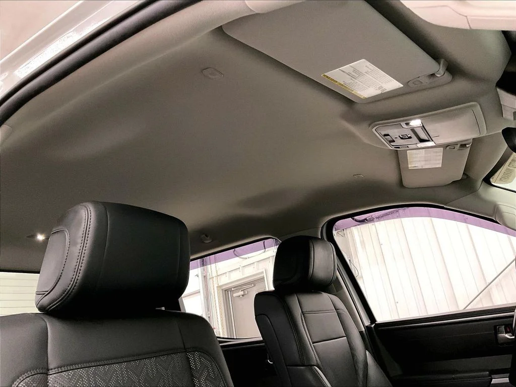Used 2023 White Toyota SR5 image 28