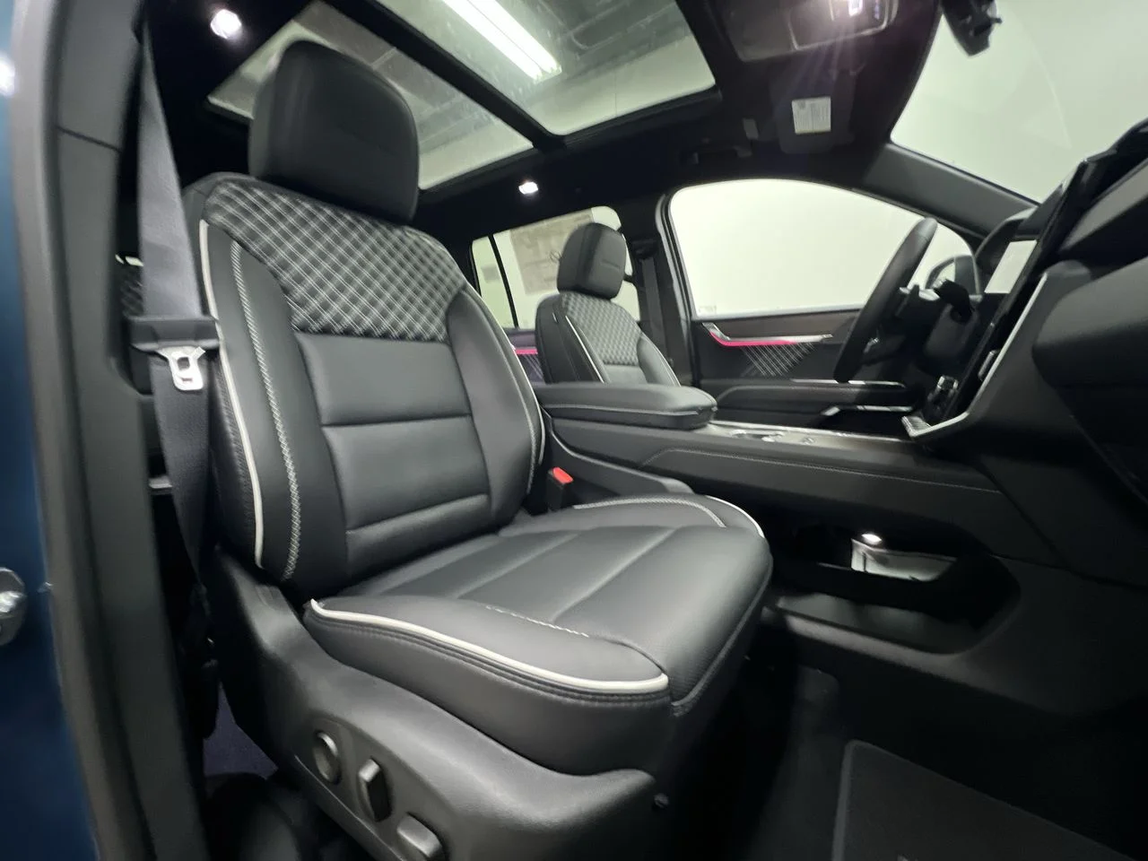 New 2026 Downpour Metallic GMC Denali image 31