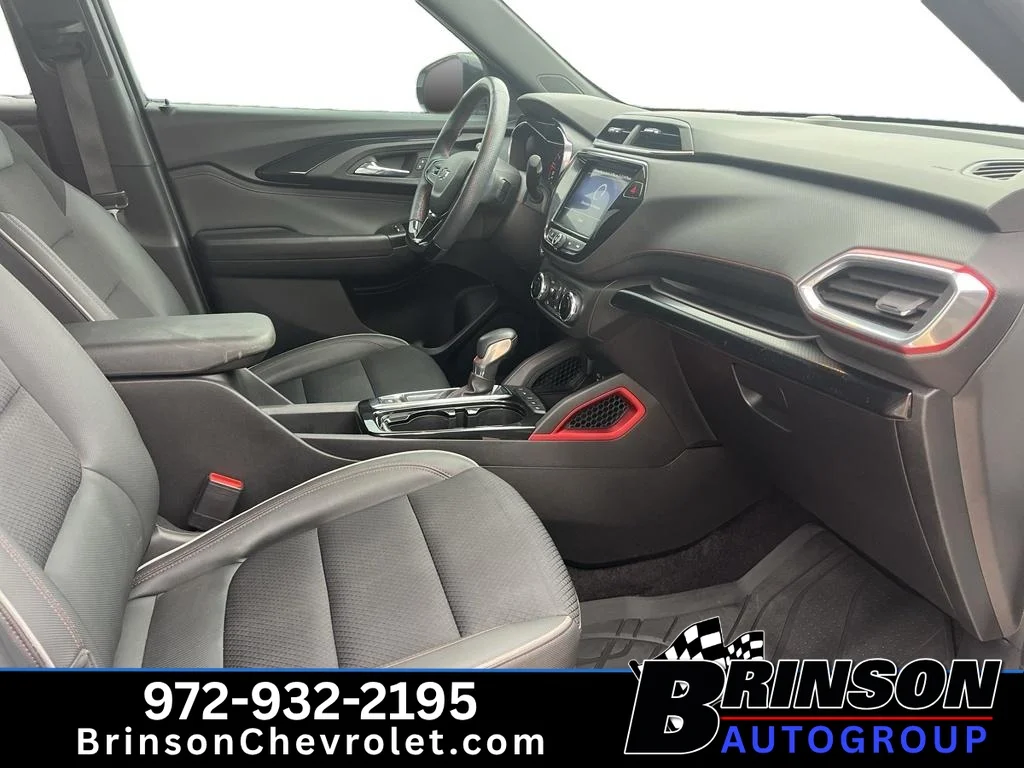 Used 2023 SUMMIT WHITE Chevrolet RS image 5