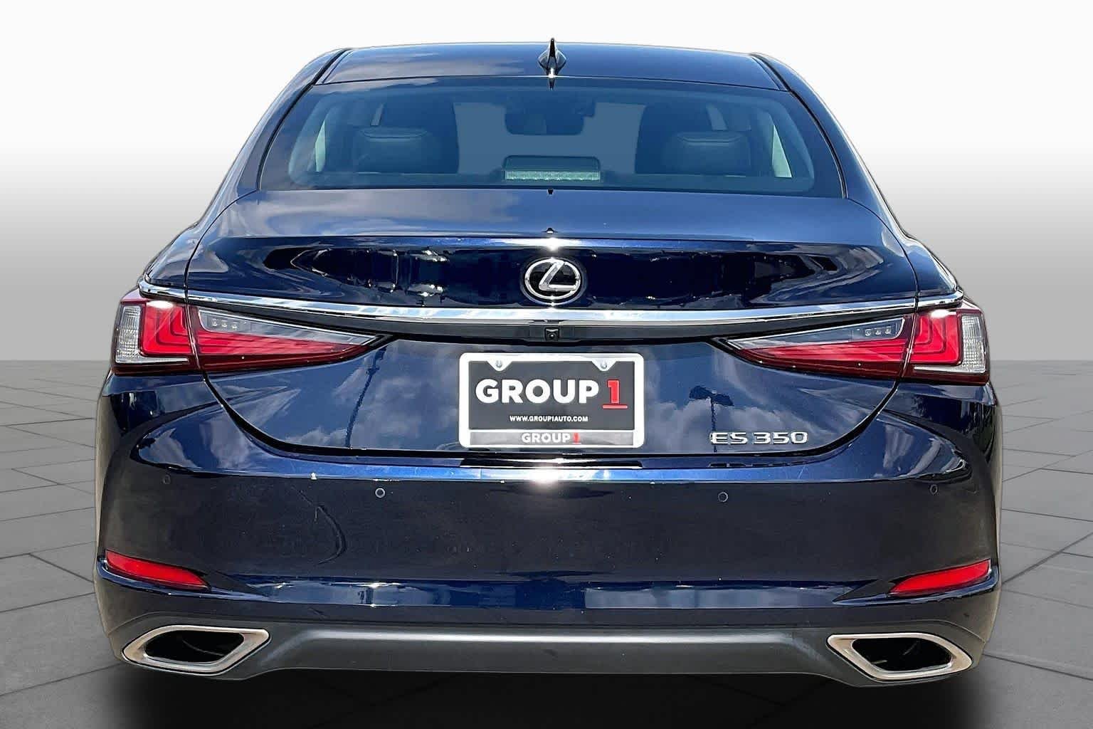Used 2020 Nightfall Mica Lexus  image 5