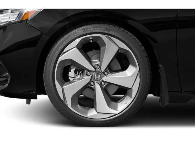 Used 2018 Gray Honda Touring image 11