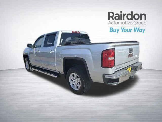 Used 2018 Quicksilver Metallic GMC SLE image 5