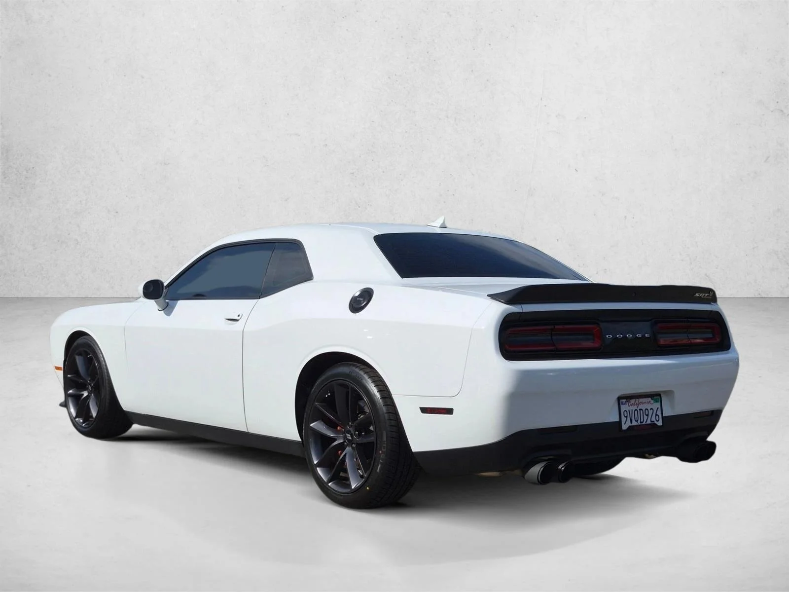 Used 2019 White Knuckle Clearcoat Dodge R/T Scat Pack image 8