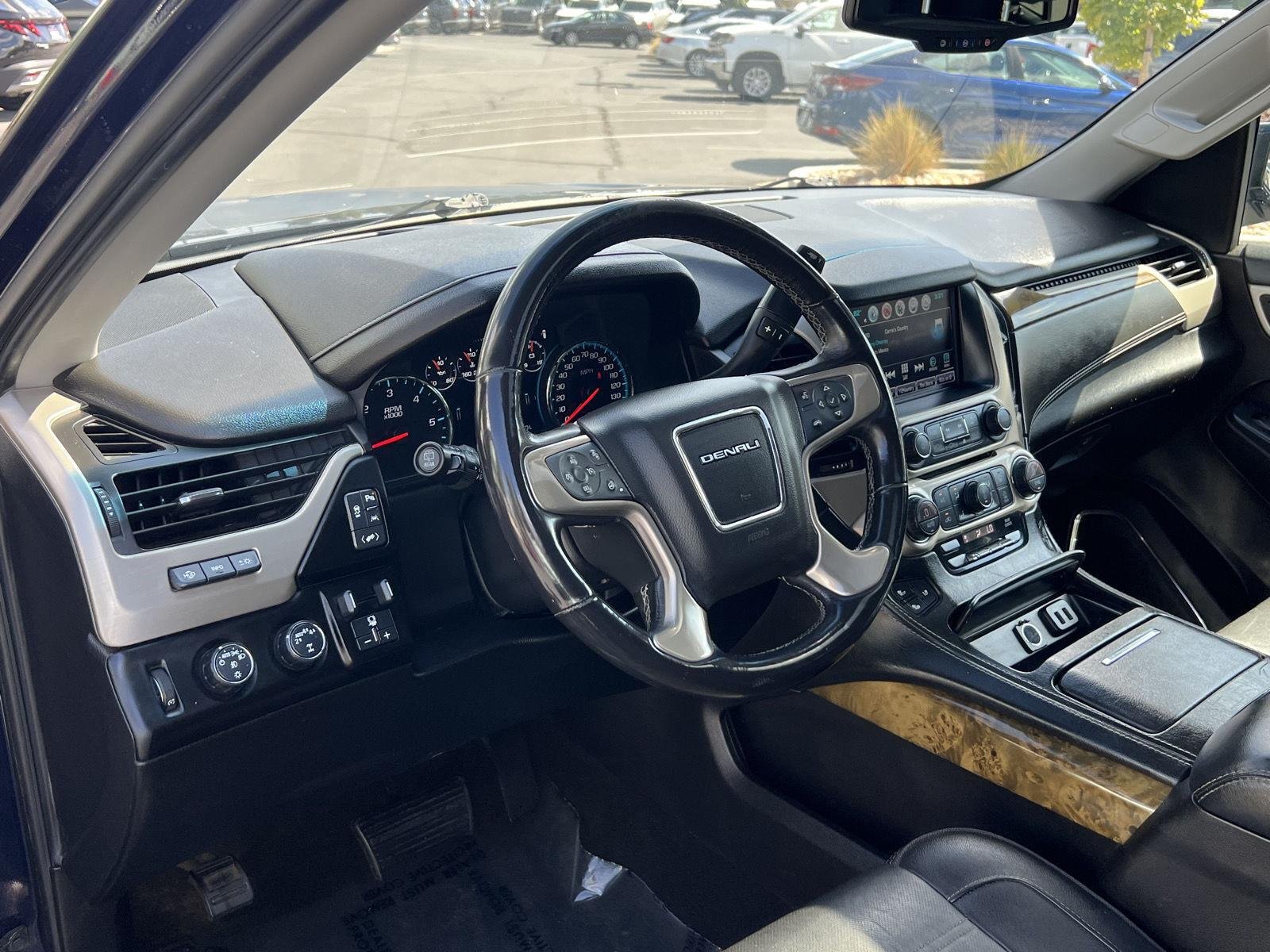 2017 GMC Yukon XL Denali - Photo 33