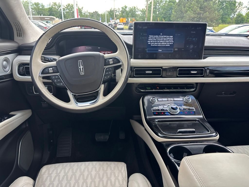 Used 2021 Blue Lincoln Black Label image 21