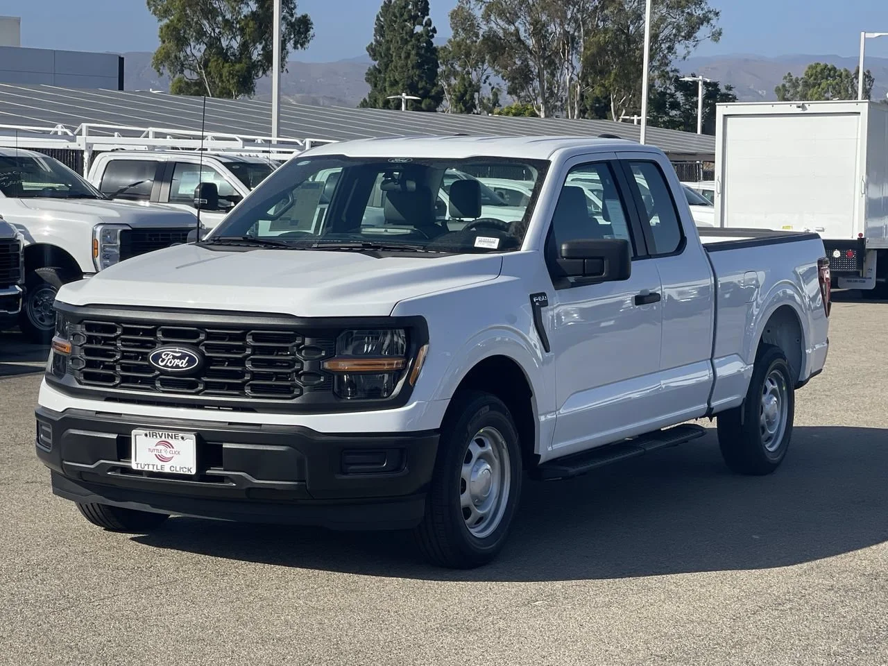 New 2026 Oxford White Ford XL image 3