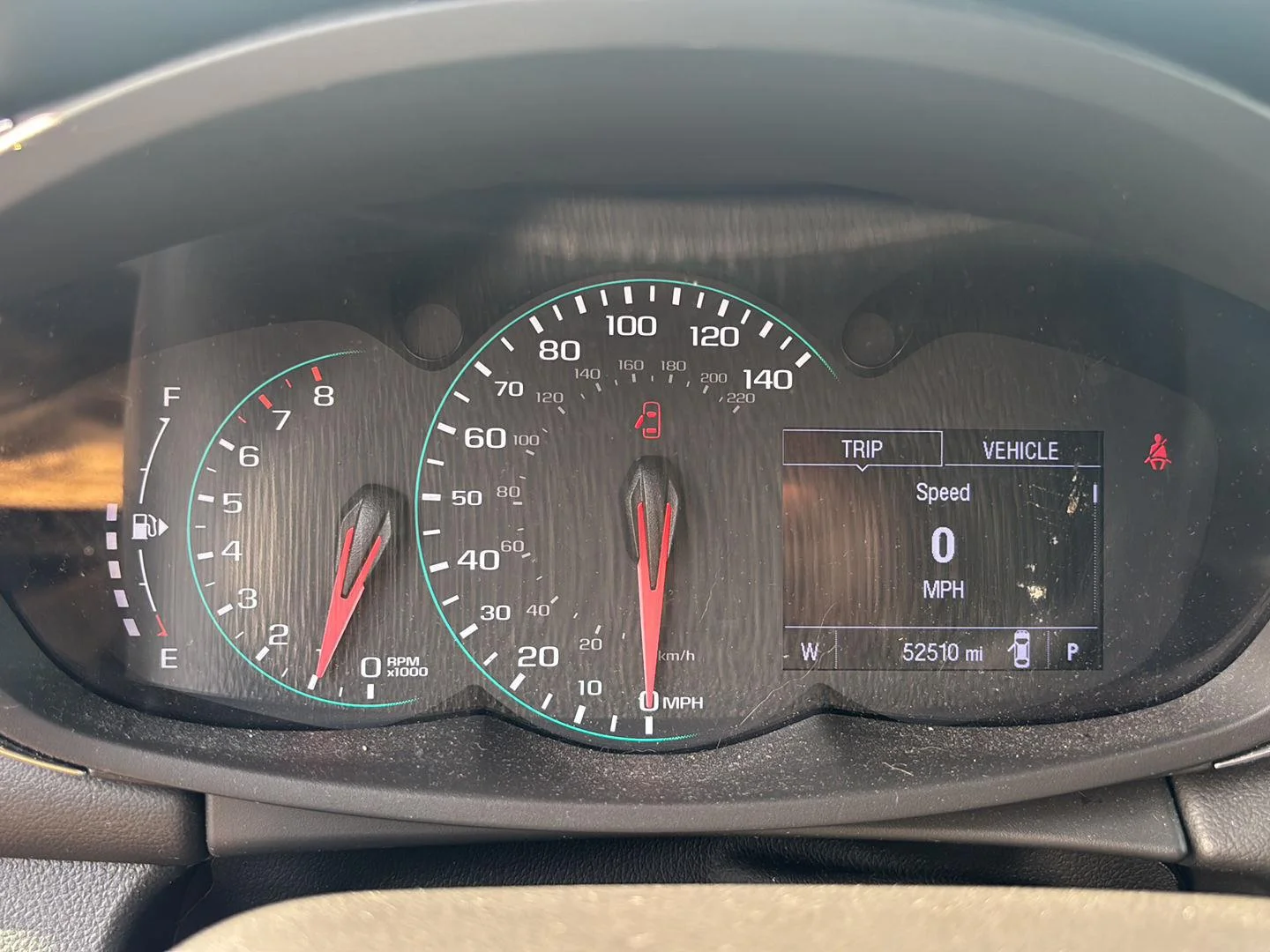 Used 2020 Wh Chevrolet  image 9