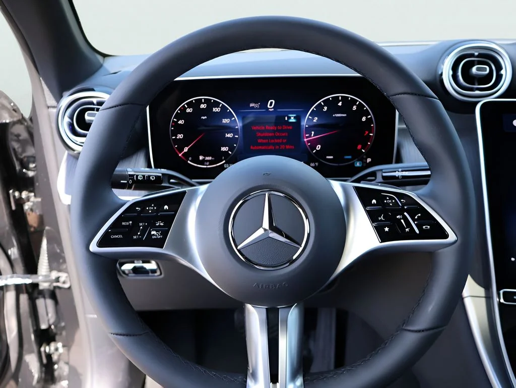 Certified Used 2026 Graphite Grey Metallic Mercedes-Benz GLC 300 image 32