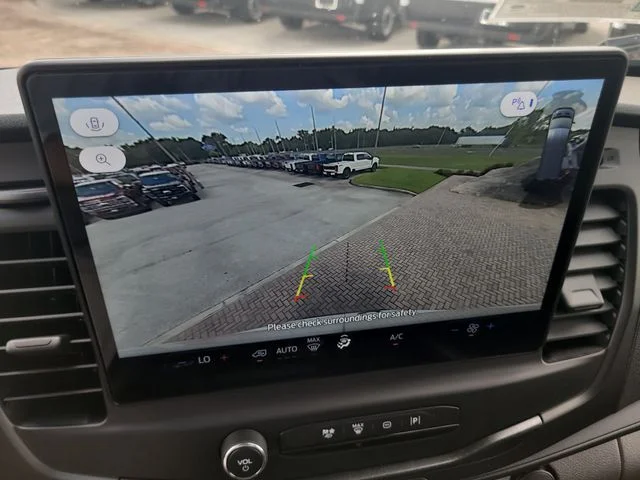 New 2026 Oxford White Ford Base image 23