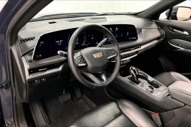 2024 Cadillac XT4 Premium Luxury - Photo 16