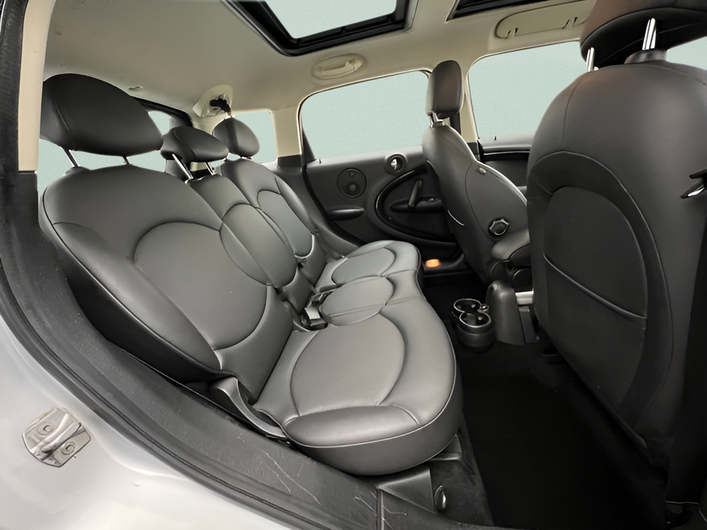 Used 2014 Crystal Silver Metallic MINI Base image 15