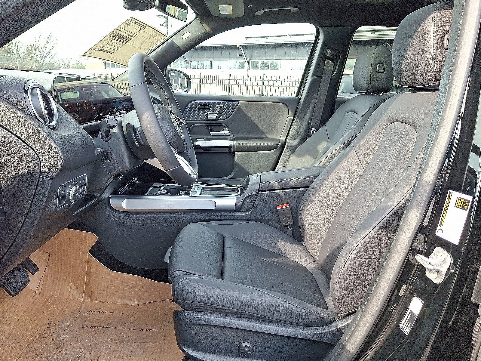 Certified Used 2026 Night Black Mercedes-Benz GLB 250 image 8