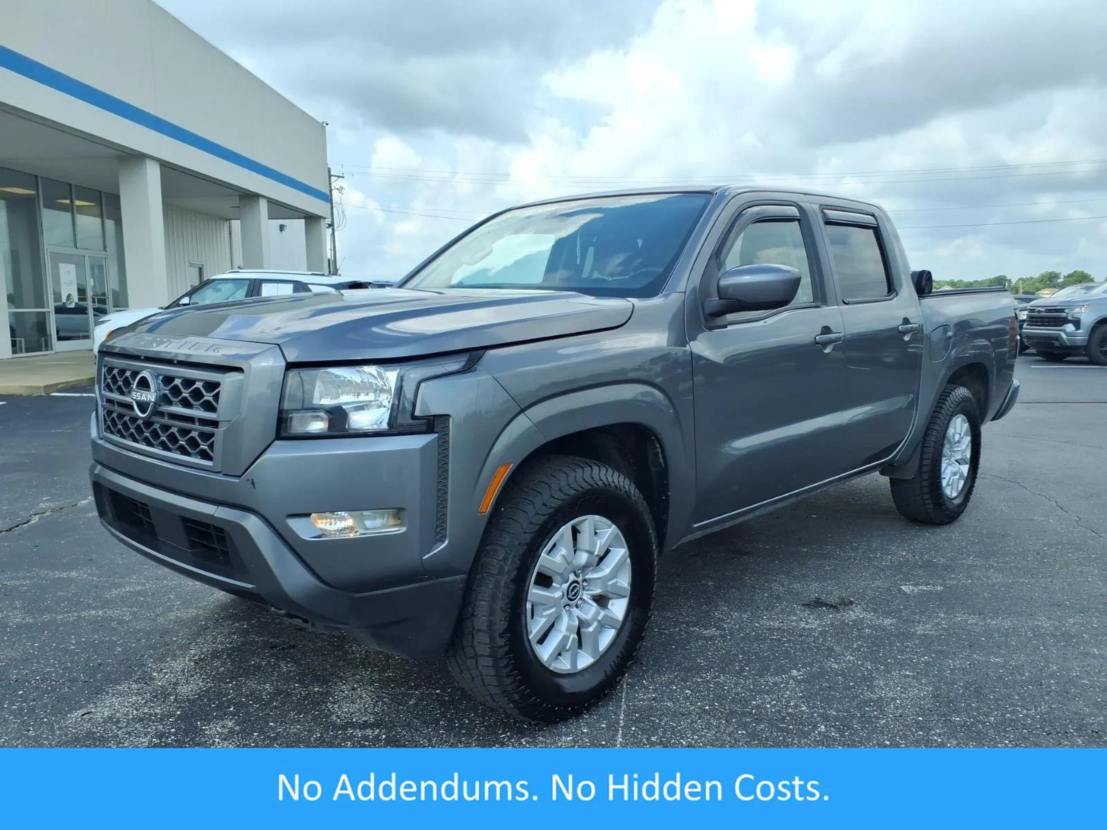 2022 Nissan Frontier SV