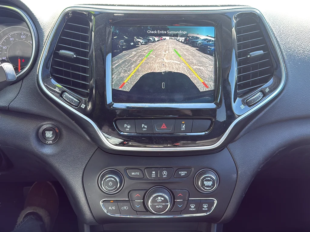 Used 2019 Gray Jeep Limited image 20