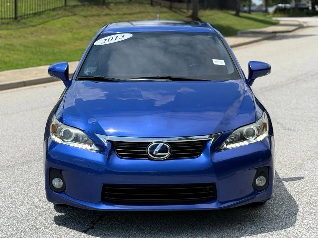 Used 2013 Blue Lexus 200h image 6