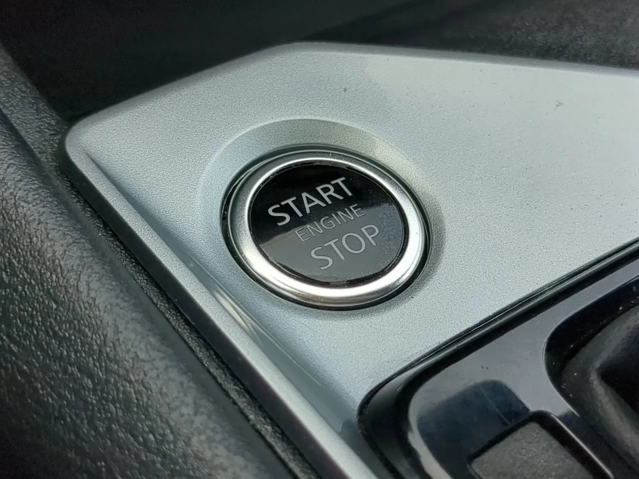 2025 Nissan Altima SV - Photo 23