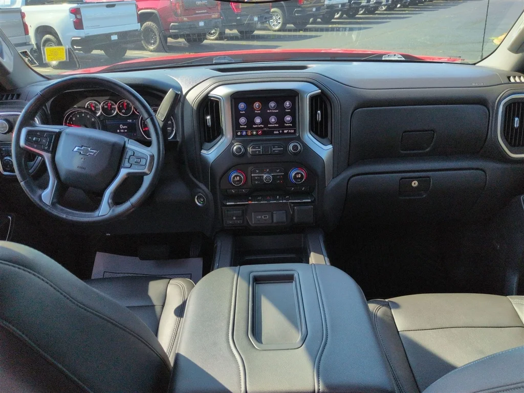 Used 2019 RED HOT Chevrolet RST image 20