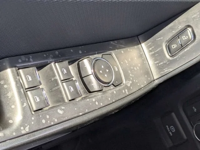 Used 2022 Silver Ford XL image 23