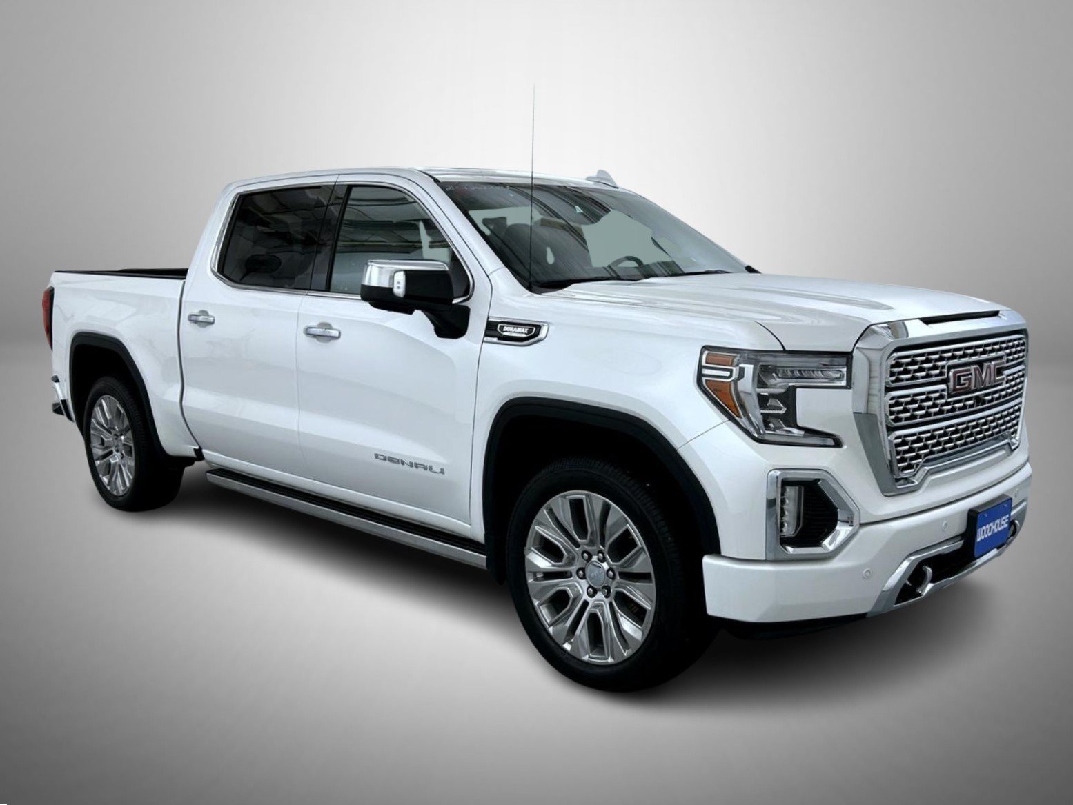 Used 2021 White GMC Denali image 3