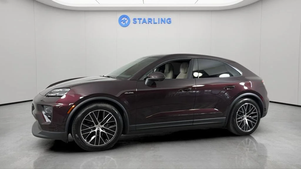 Used 2025 Porsche Macan Base with VIN WP1AD2XA1SL076312 for sale in Orlando, FL