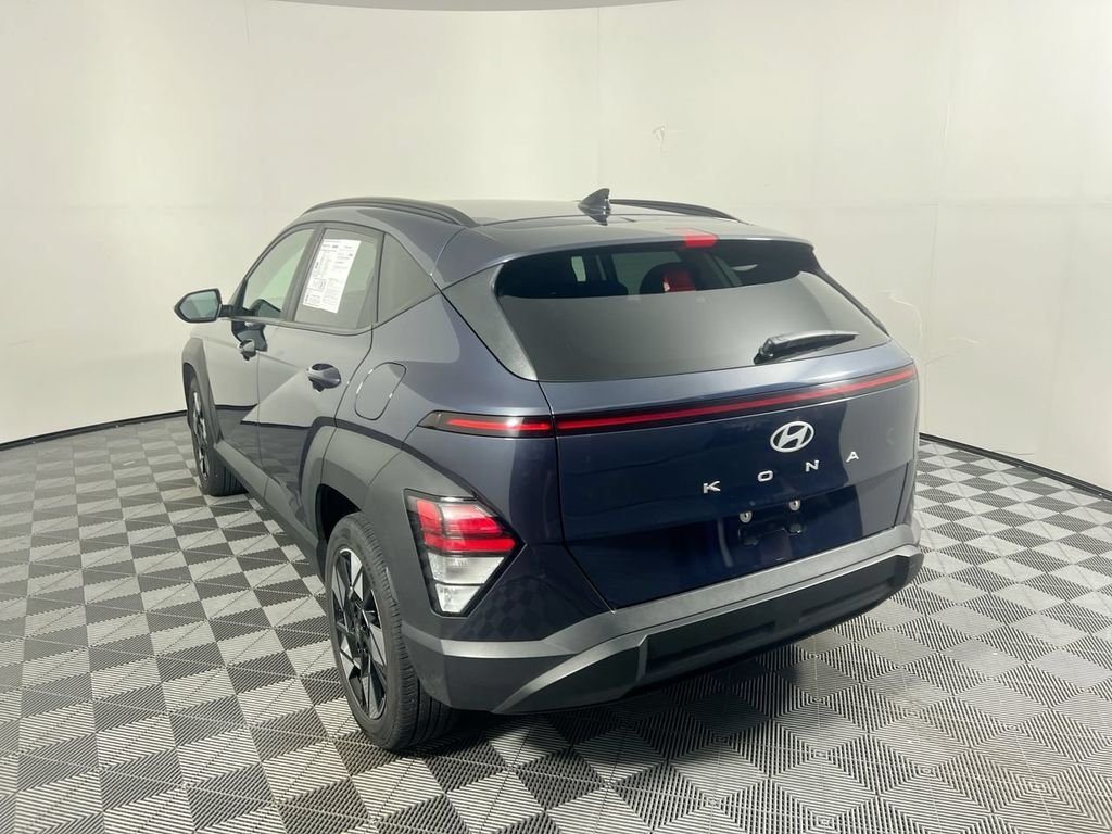 Used 2024 Blue Hyundai SEL image 6
