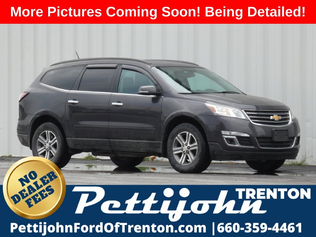 Used 2016 Gray Chevrolet 2LT image 1