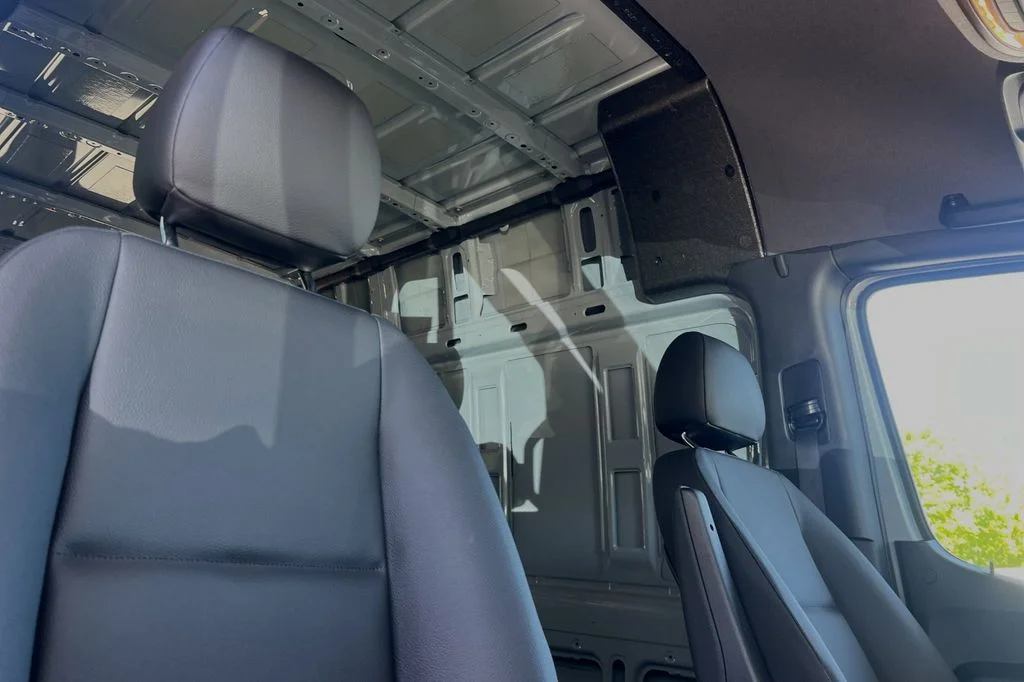 Used 2024 Iridium Silver Mercedes-Benz Cargo 144 WB image 17