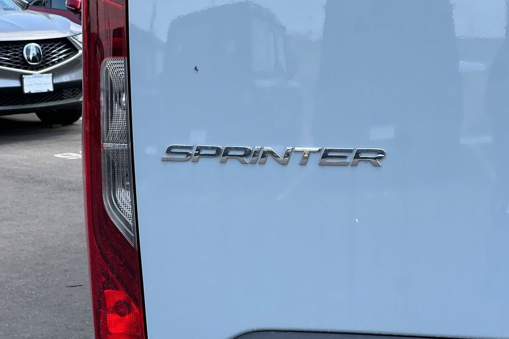 Used 2024 Gray Mercedes-Benz Cargo 170 WB image 25