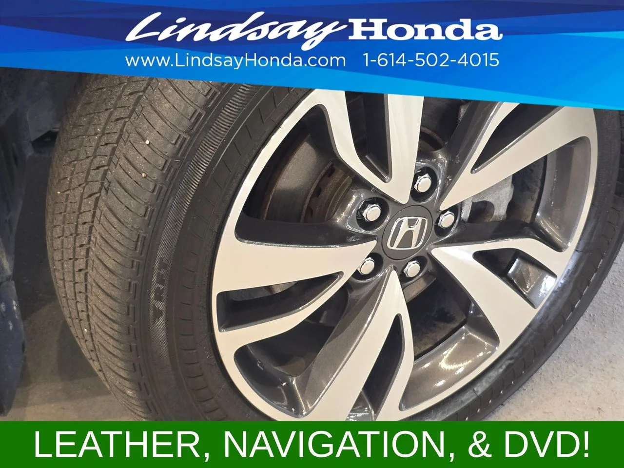 Used 2024 Obsidian Blue Pearl Honda Touring image 25