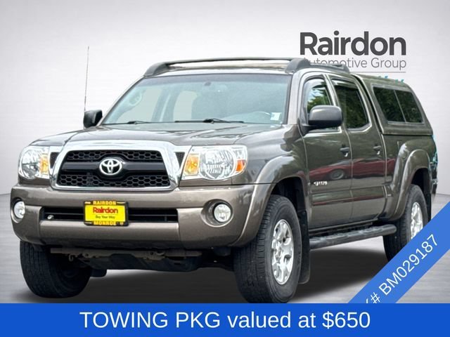 Used 2011 Pyrite Mica Toyota SR5 image 3