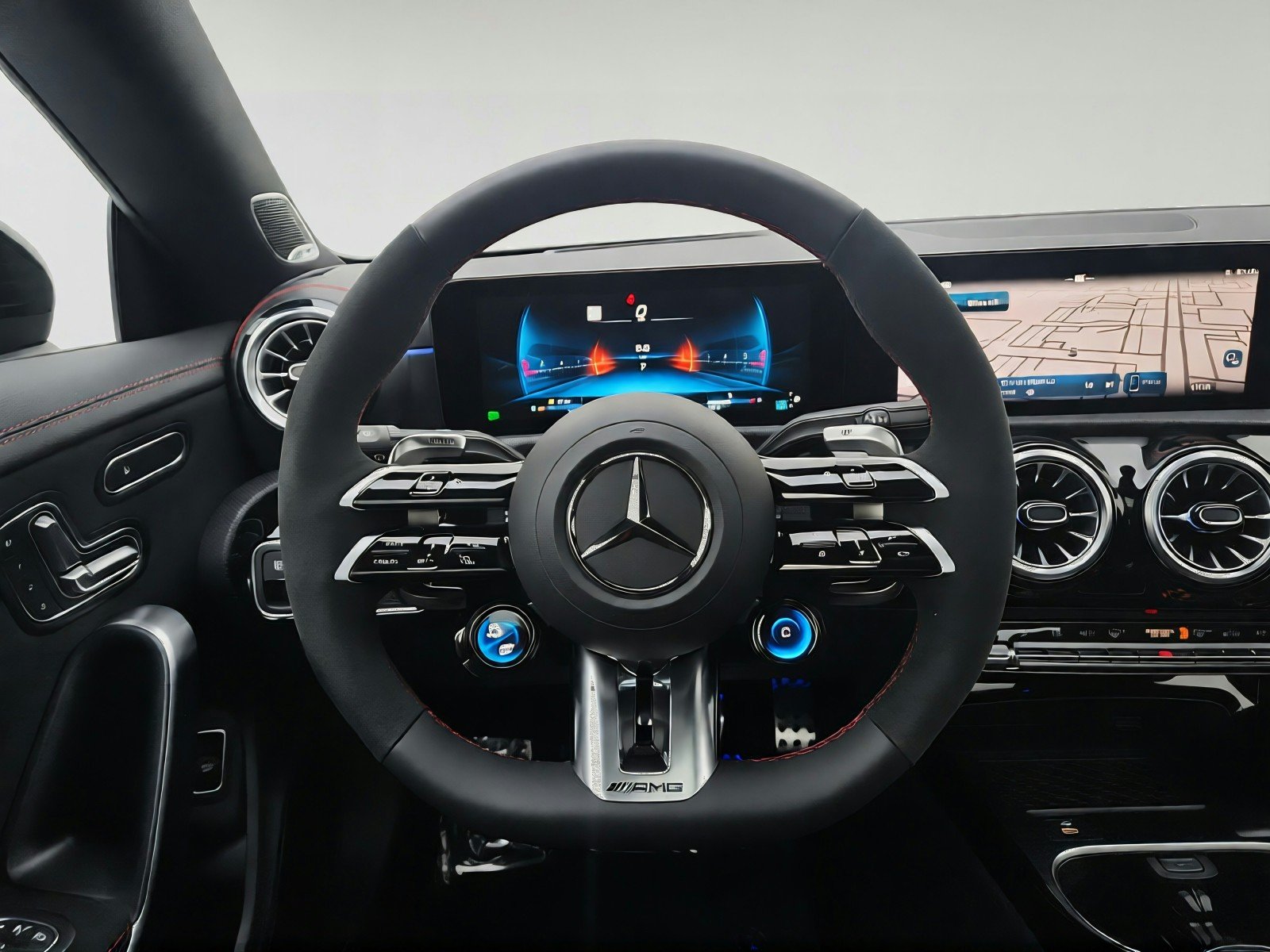 Certified Used 2025 MANUFAKTUR Mountain Grey Magno Mercedes-Benz AMG® CLA 45 image 24