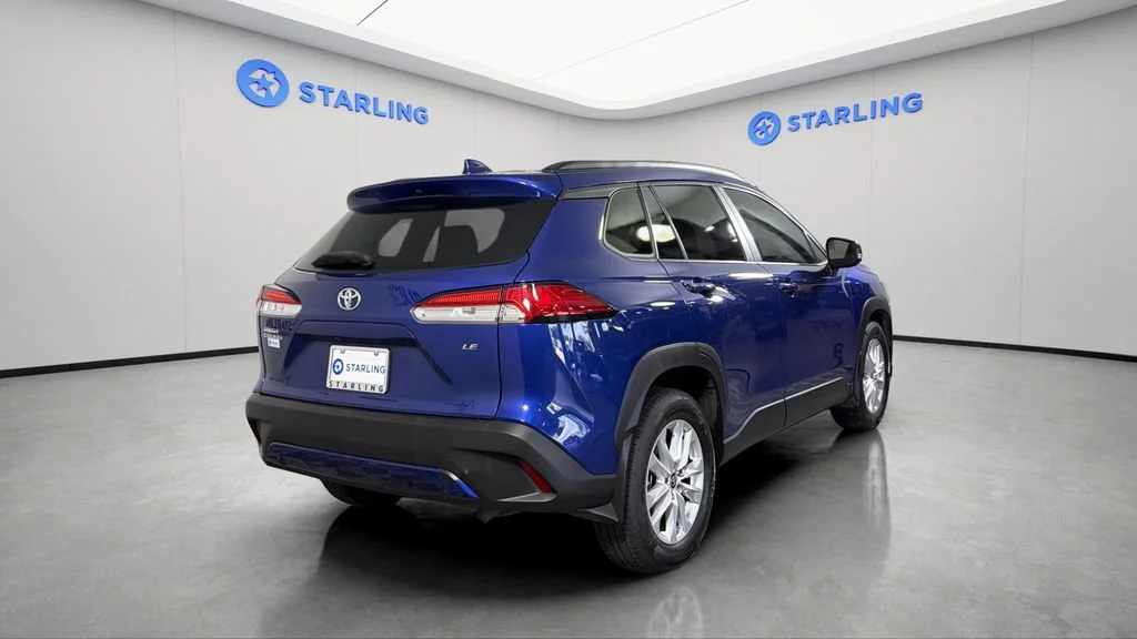 2023 Toyota Corolla Cross LE - Photo 9