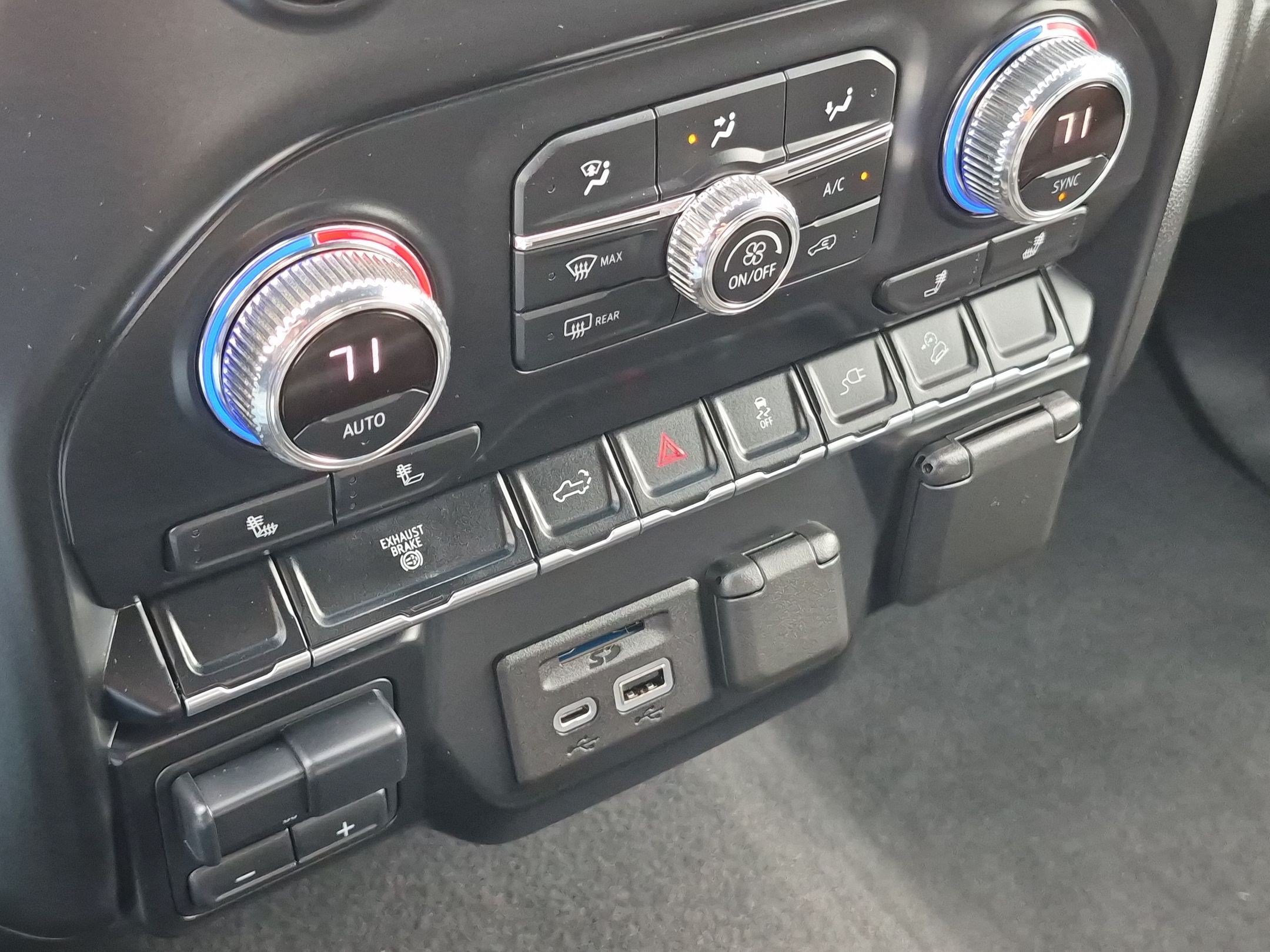 2022 GMC Sierra 3500HD SLT - Photo 20