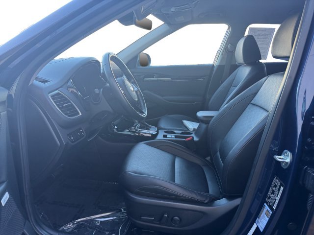 Used 2021 Blue Kia SX image 8