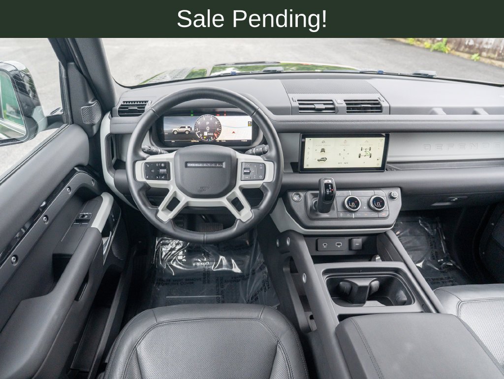 Used 2024 Santorini Black Metallic Land Rover S image 14