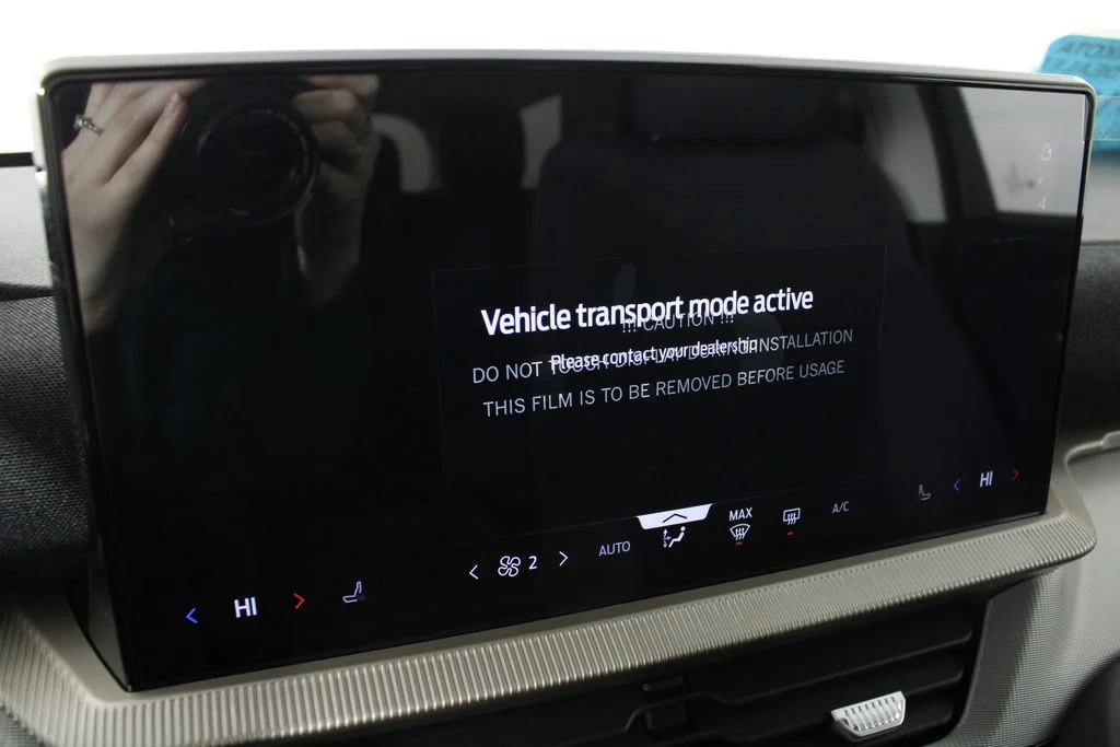 New 2026 Agate Black Metallic Ford Active image 29