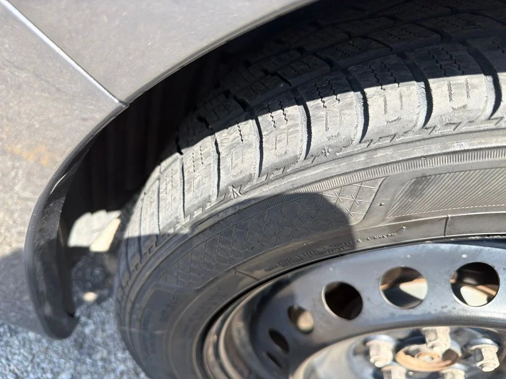 Used 2018 Gray Subaru 2.0i image 5
