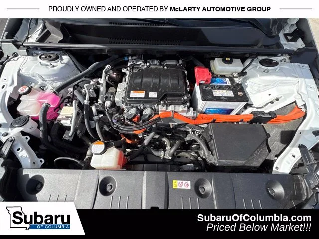 Used 2023 White Subaru Limited image 14