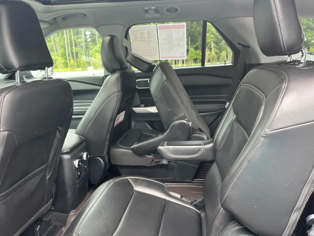 Used 2022 Black Ford XLT image 27