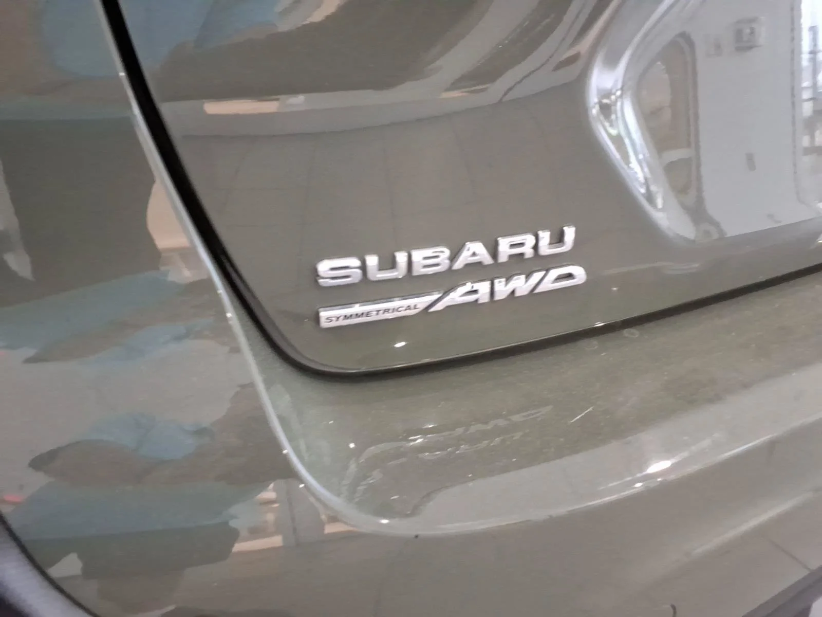 Used 2024 Alpine Green Subaru Limited image 17