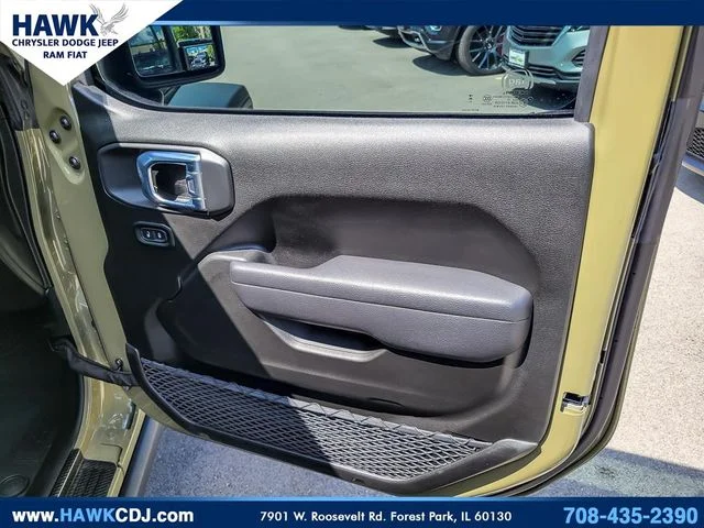 Used 2025 Green Jeep Willys image 25