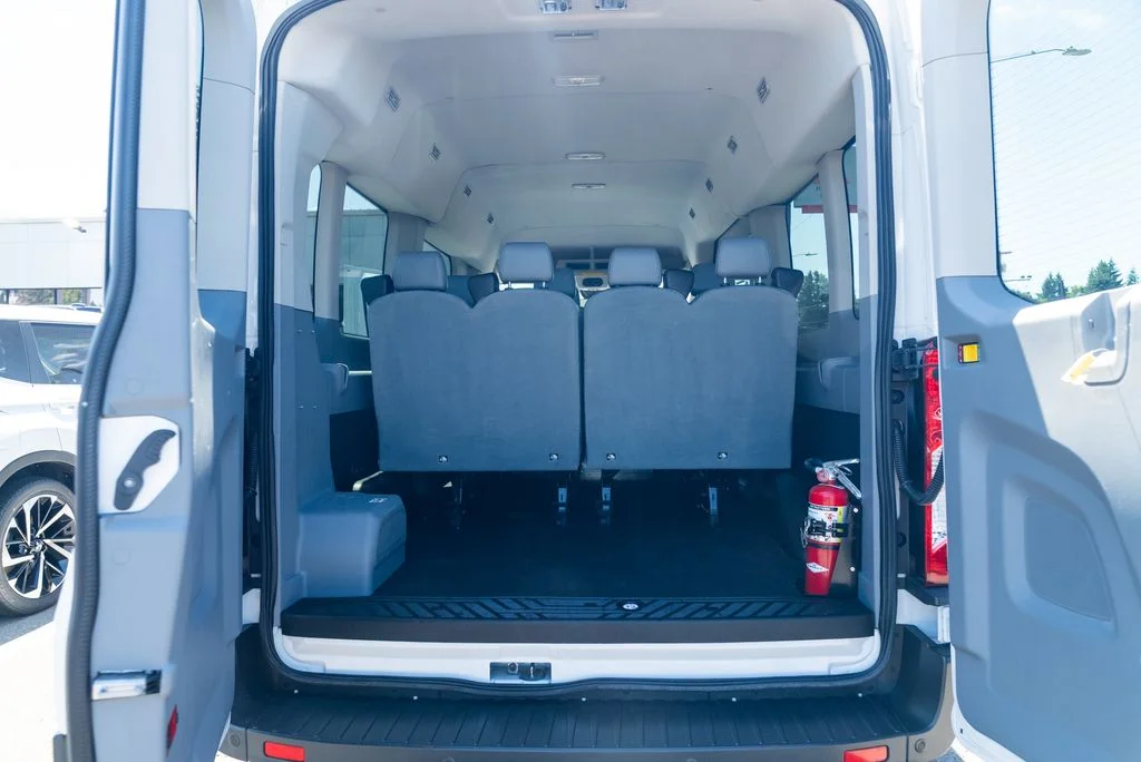 Used 2018 White Ford XL image 7