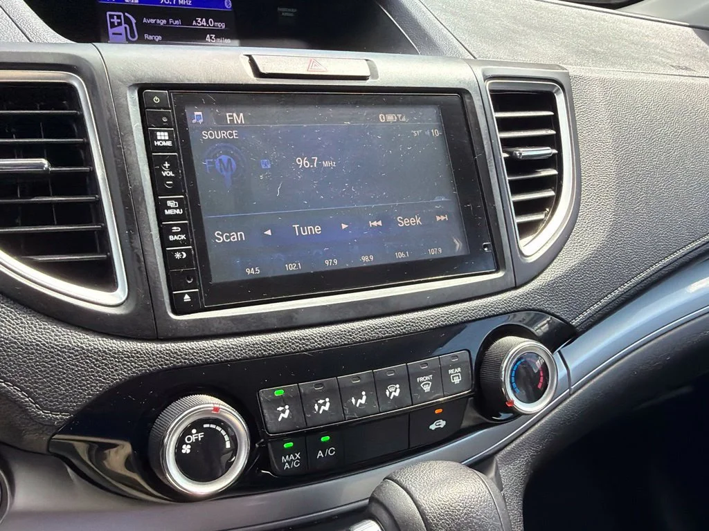 Used 2015  Honda EX image 13