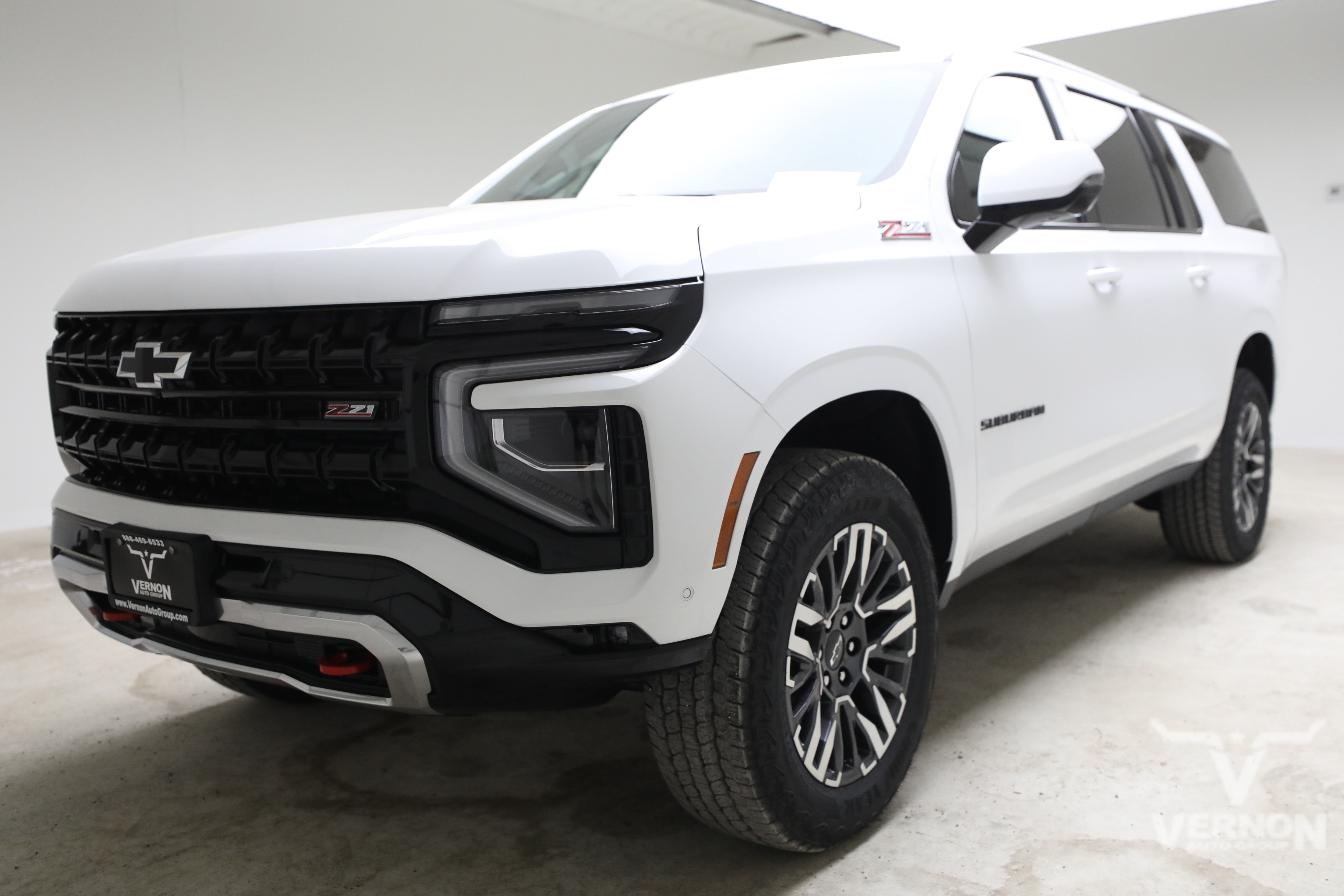 New 2026 Summit White Chevrolet N image 1
